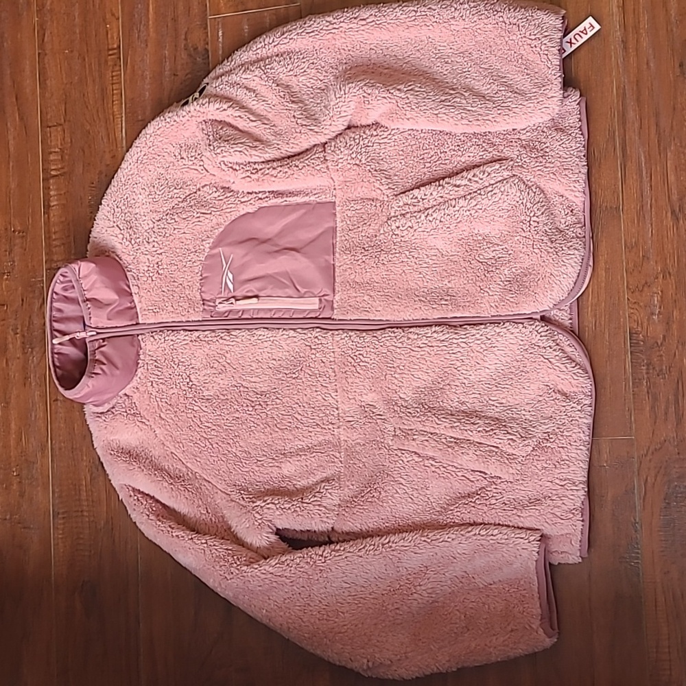 🆕️Reebok Faux Fur Fleece Jacket